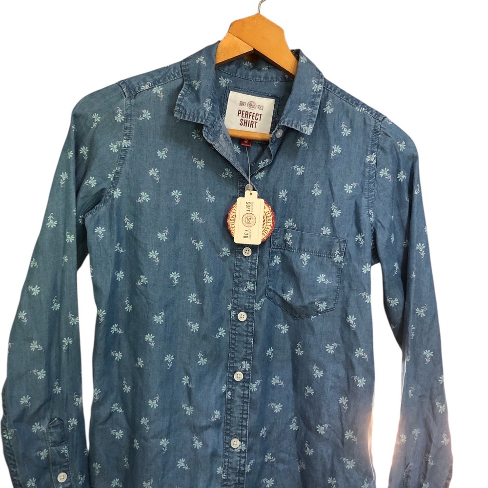 SO Blue Casual Button Down Shirt with Whimsical Print
